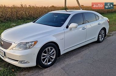 Lexus LS 2008