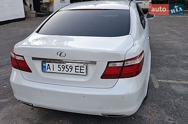Седан Lexus LS 2008 в Білій Церкві