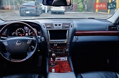 Седан Lexus LS 2008 в Білій Церкві