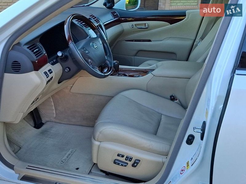 Седан Lexus LS 2007 в Черкассах