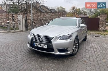Lexus LS  2013