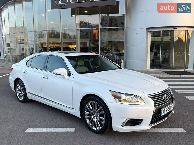 Седан Lexus LS 2013 в Харкові