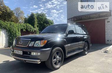 Lexus LX  2006