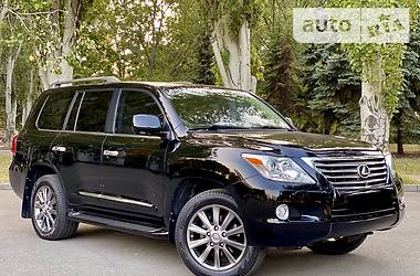 Lexus LX LUXURY 2011 2010