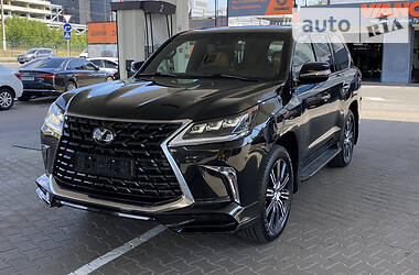 Lexus LX FSport 2021