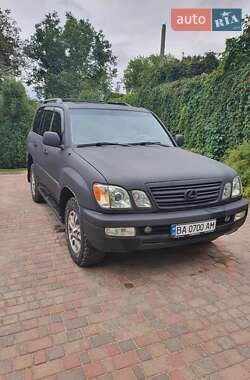 Lexus LX  2004