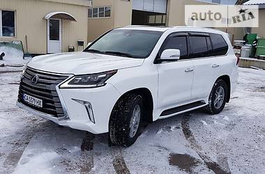 Lexus LX  2017