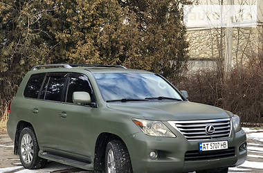 Lexus LX  2008