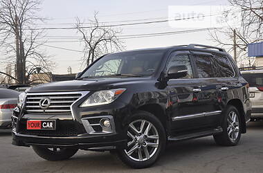 Lexus LX  2012