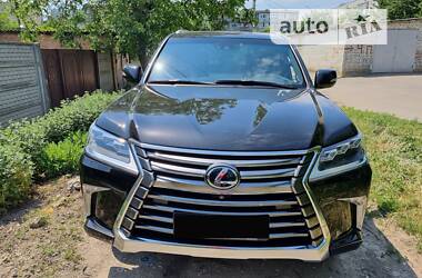 Lexus LX  2016