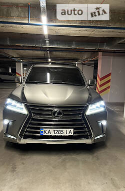 Lexus LX  2016