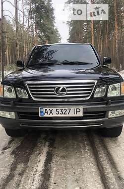 Lexus LX 2003