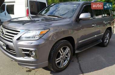 Lexus LX  2012