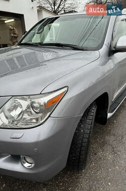 Lexus LX  2008