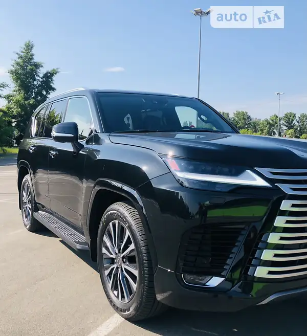 Lexus LX