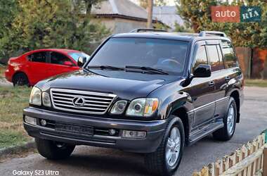Lexus LX  2007