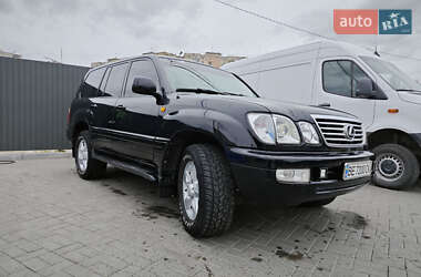 Lexus LX  2000