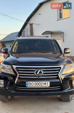 Lexus LX  2013
