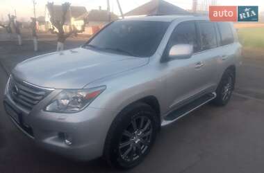 Lexus LX  2008