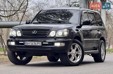 Lexus LX 2003