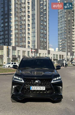 Lexus LX  2018