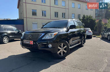 Lexus LX  2008