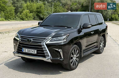 Lexus LX  2019