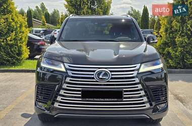 Lexus LX  2023