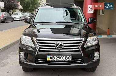 Lexus LX  2012