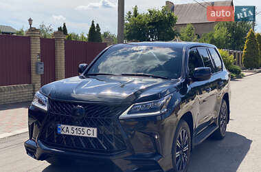 Lexus LX  2017