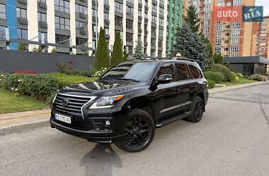 Lexus LX  2015