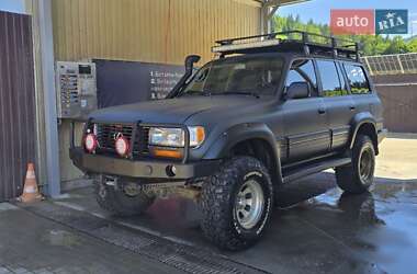 Lexus LX  1996