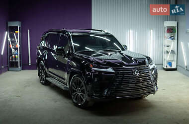 Lexus LX 2023