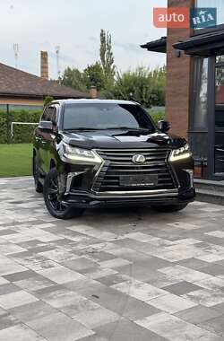 Lexus LX  2019