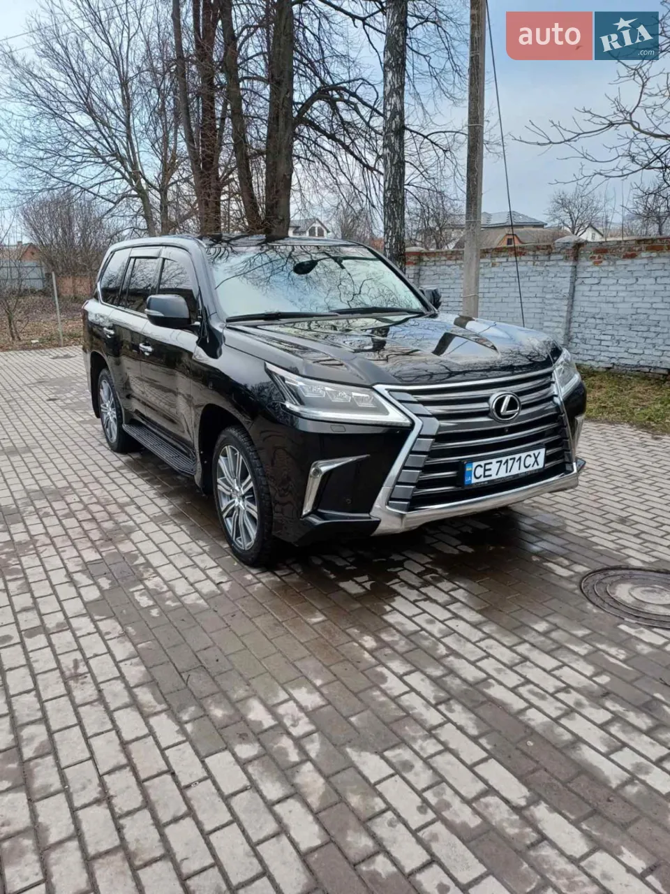 2016 Lexus LX - фото 1