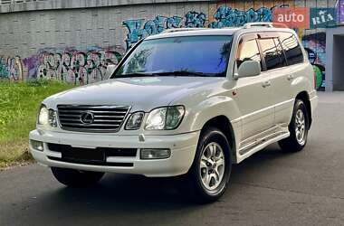 Lexus LX  2006