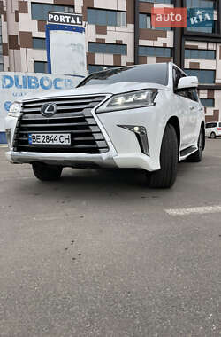 Lexus LX  2016