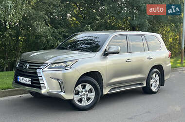 Lexus LX  2017