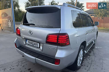 Lexus LX 2008