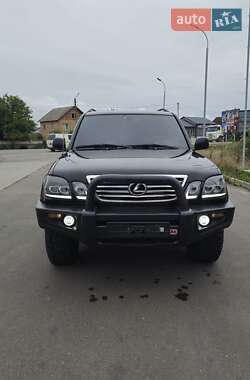 Lexus LX  2001