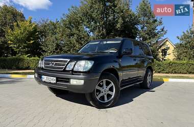 Lexus LX  2004
