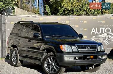 Lexus LX  2004
