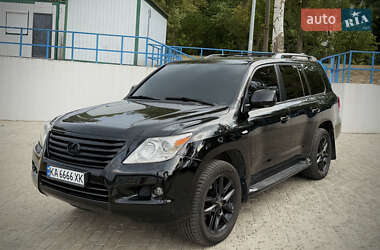 Lexus LX  2008