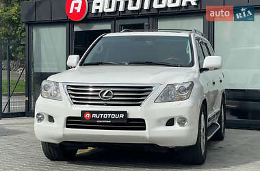 Lexus LX  2008