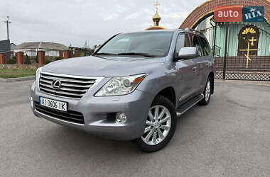Lexus LX  2008