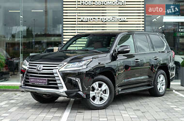 Lexus LX  2017