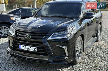 Lexus LX  2017