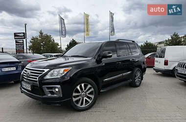 Lexus LX  2010