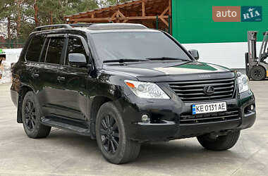 Lexus LX  2008