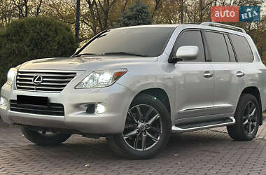 Lexus LX 2008